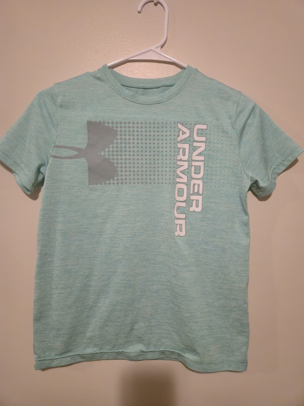 Under Armour Boys' Aqua Graphic Short Sleeve Tee
